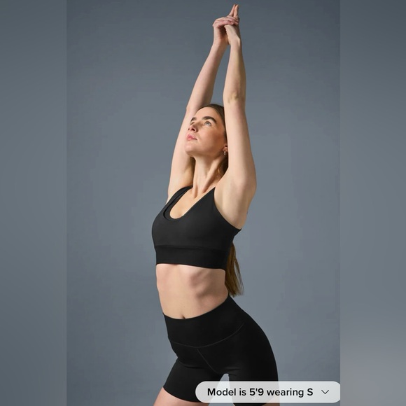 ALO High-Waist Airbrush Legging and Matching Bra Set - Picture 3 of 7